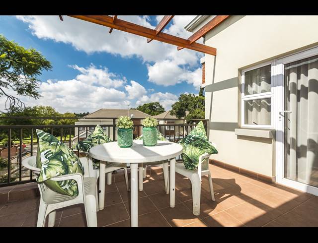 2 BEDROOM APARTMENT TO LET IN PARKVIEW